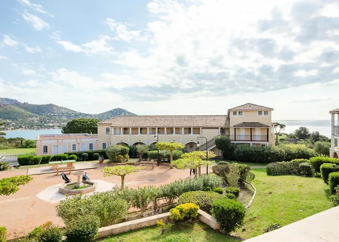 Résidence Le Village De Cap Esterel - Maeva - Cosy 2 Pièces 4 Personnes - Prestige - Super Mae-2121 Apartamento